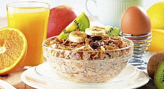 10 nejlepších tipů pro skvělou snídani, která nás nakopne na celý den