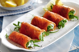 salmon rolky